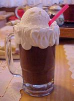 Old Fashioned Root Beer Float
