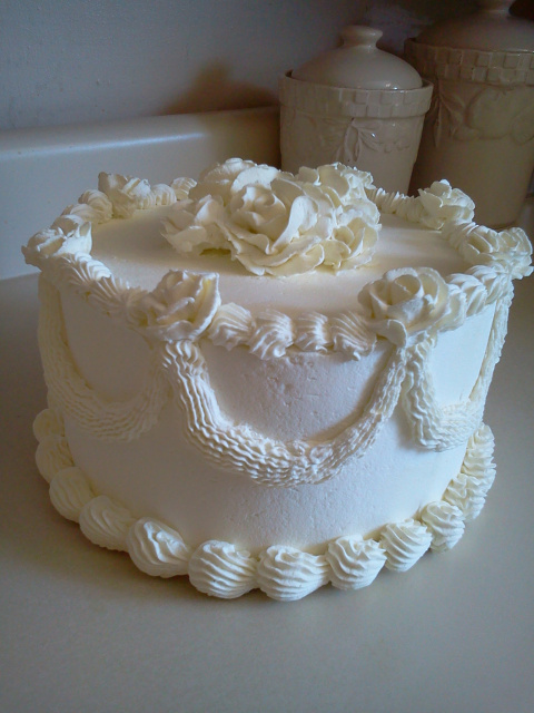 Ivory Rose Victorian Classic
