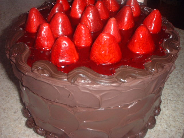 Strawberry Topped Chocolate Cake Box