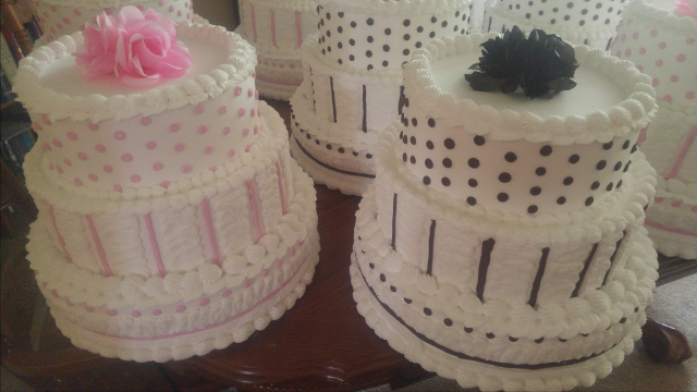 Pink and White Accents and Dots cake
