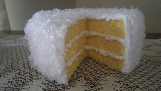 Coconut Cake with Slice Out 3 layer
