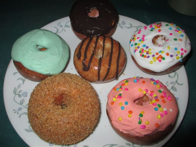 Moms Assorted Donut Set