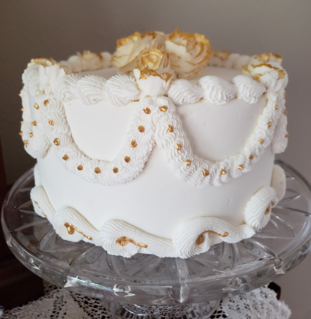 Ivory Rose Victorian Cake with Gold Accents 
