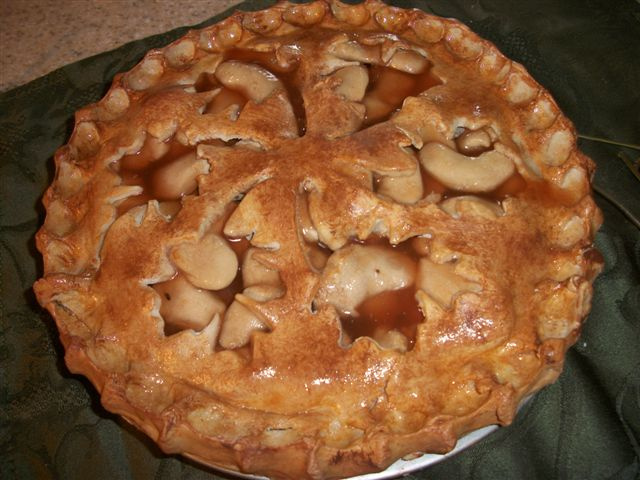 Leaf Topped Apple Pie