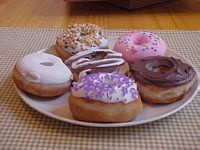 Bakery Raised Donuts